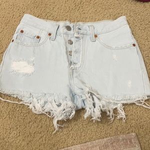Levi high waisted shorts 0